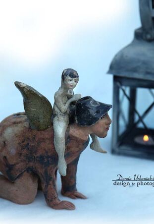 ANIOŁ SKARBONKA  Z LOKATOREM