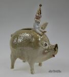 ŚWINKA Z LOKATOREM -  BIAŁYM PIERROTKIEM