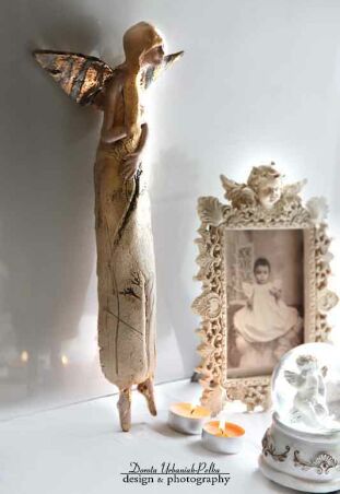 ANIOŁ O SKRZYDŁACH TURMALINOWYCH 