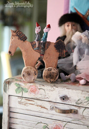 MYKU I MIKU NA KONIKU