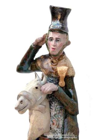 W STRONĘ SŁOŃCA - BIAŁY KOŃ