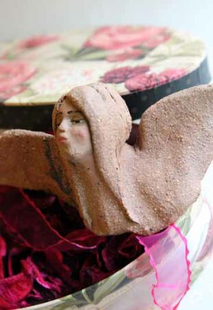 GŁÓWKA ANIELSKA NA ŚCIANĘ 