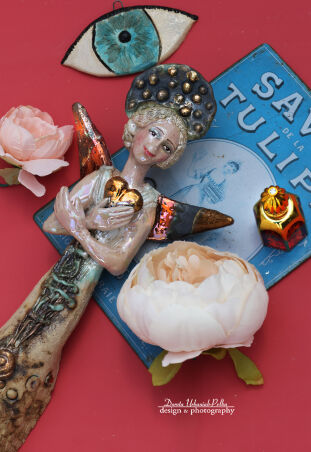 ANIOŁ TURMALINOWY ZE ZŁOTYM SERCEM