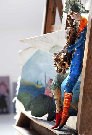 MISTER FINCH POWRACA W MUZYCZNYM UNIESIENIU