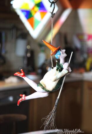 MÓWCIE SOBIE CO TAM CHCECIE, CZAROWNICE SĄ NA ŚWIECIE