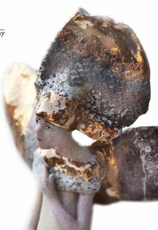 ANIOŁ WSCHODNI O SKRZYDŁACH TURMALINOWYCH