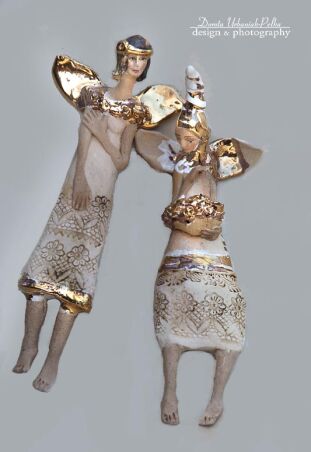 BOSONOGI W ZŁOTYM WIANKU