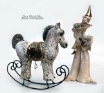 KOŃ ZE ZŁOTYM SIODŁEM