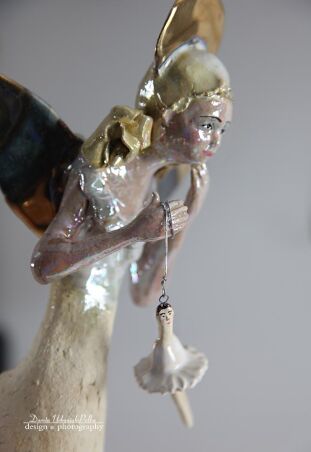 ANIOŁ TURMALINOWY Z TAŃCZĄCĄ