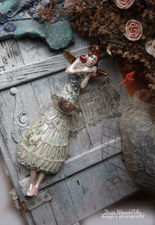 ANIOŁ  O SKRZYDŁACH ZŁOTYCH - ŚWIECZNIK